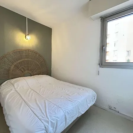 Ste Maxime : Appt 2p, 4 Couchages, Piscine, Parking - Fr-1-226-556
